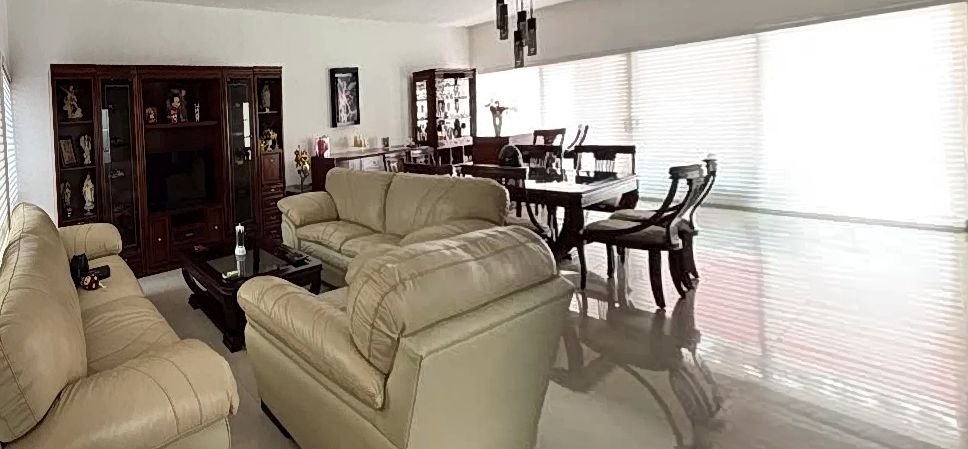 Residencia moderna con spa y cava en Altavista