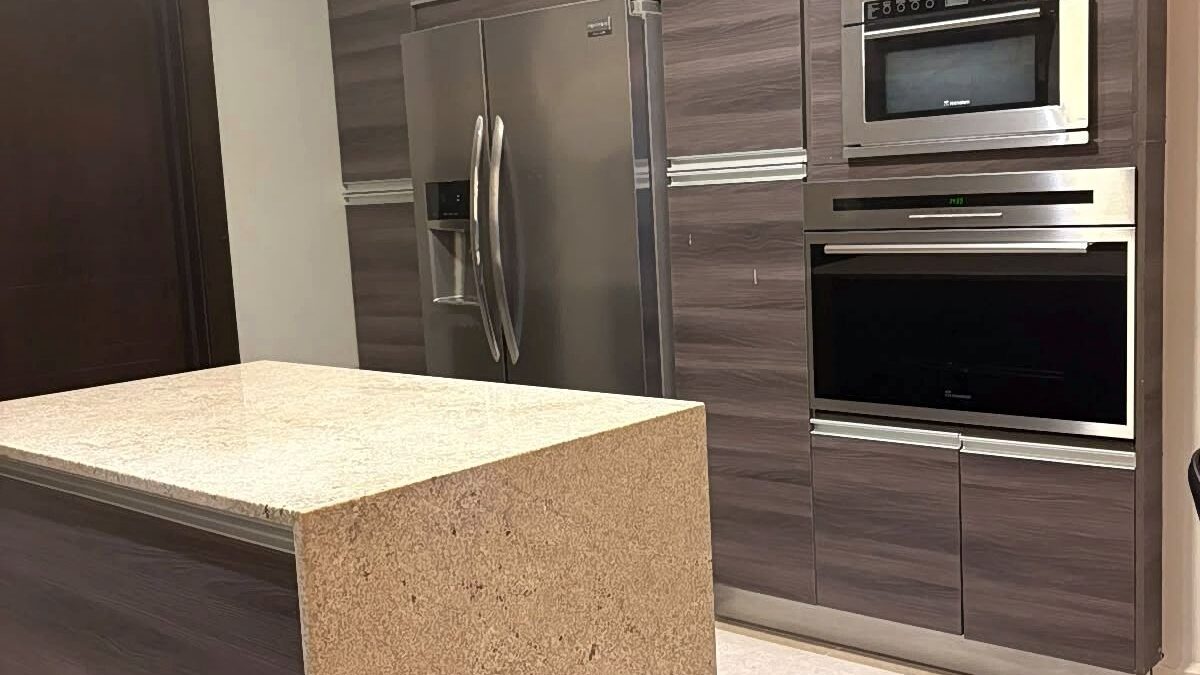 Departamento amueblado en Torre 811