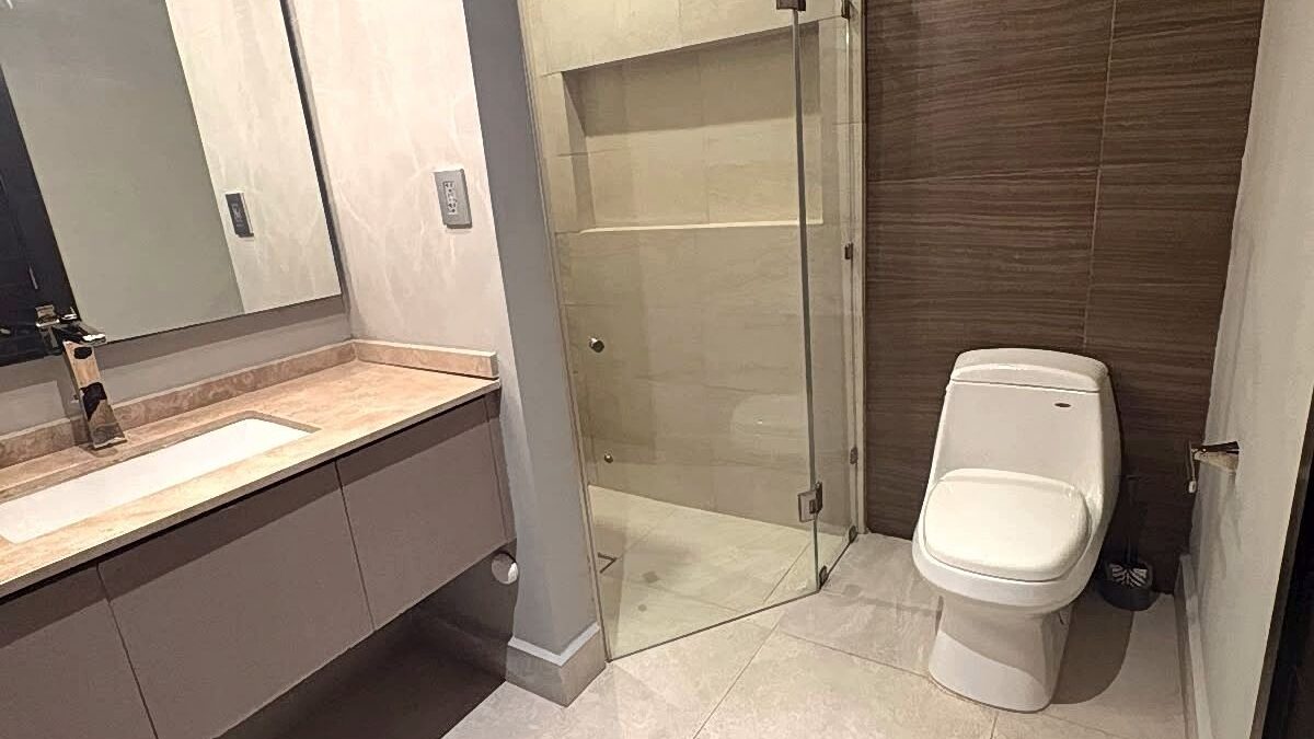 Departamento amueblado en Torre 811