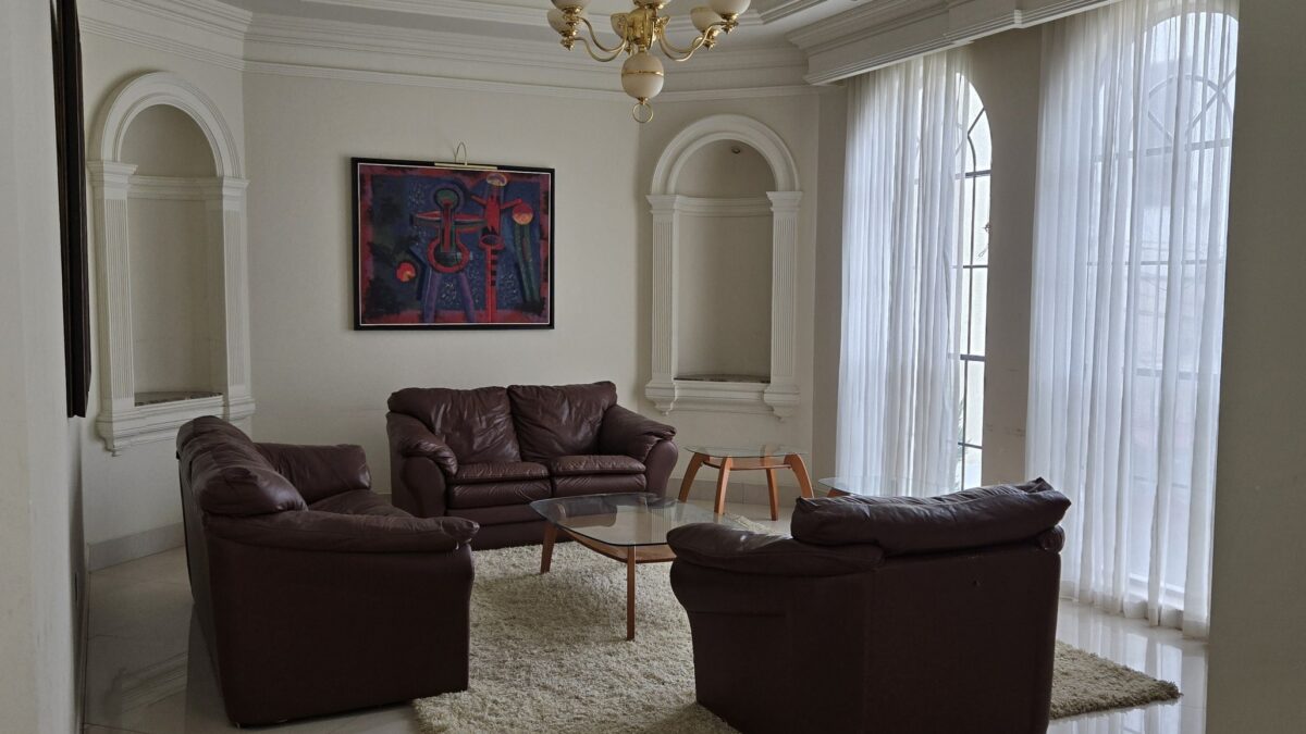 Residencia de lujo en Villa Encantada